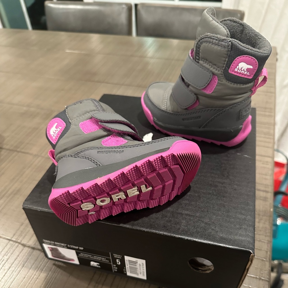 Toddler sorel boots